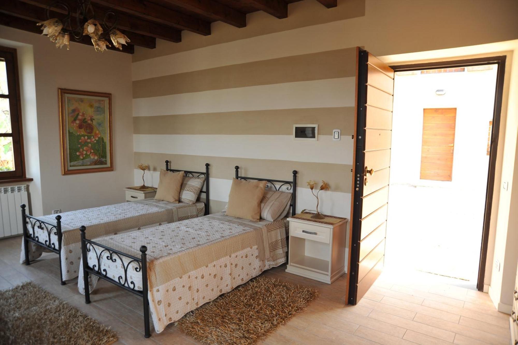 B&B Ronco Degli Ulivi Ізео Номер фото